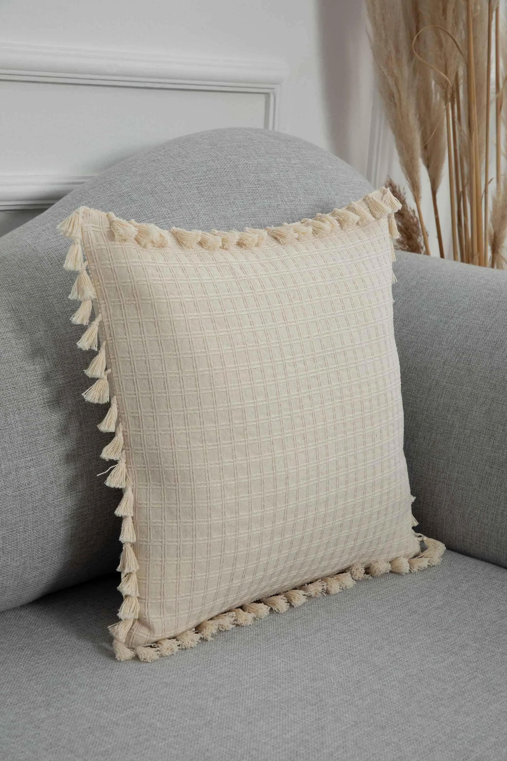 Boho Decorative Throw Pillow Cover with Tassels, 18x18 Inches Handmade Embroidery Linen Texture Cotton Cushion Cover,K-120