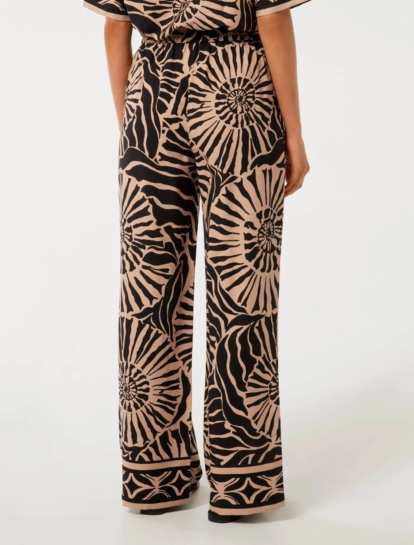 Ella Printed Elastic Waist Wide Leg Pants