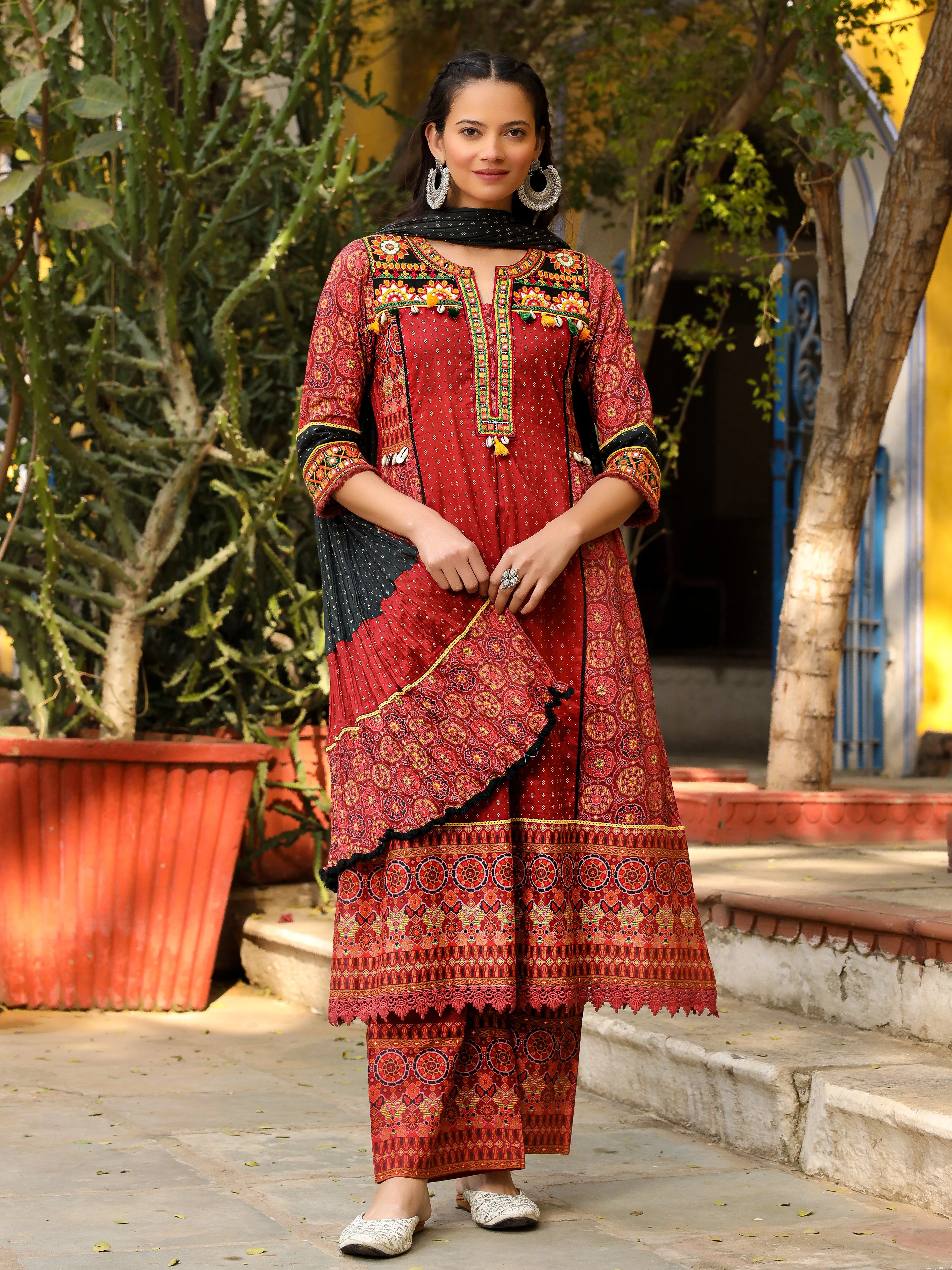 Juniper Rust Ethnic Motif Printed Cotton Kurta with Pant & Dupatta with Thread Embroidery Kaudi &Tassel