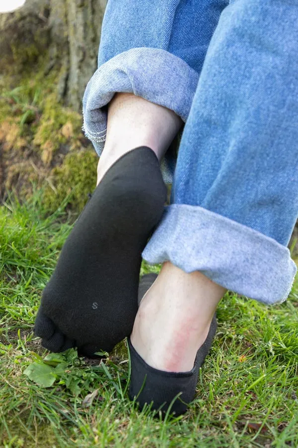 Lightweight Hidden Toe Socks